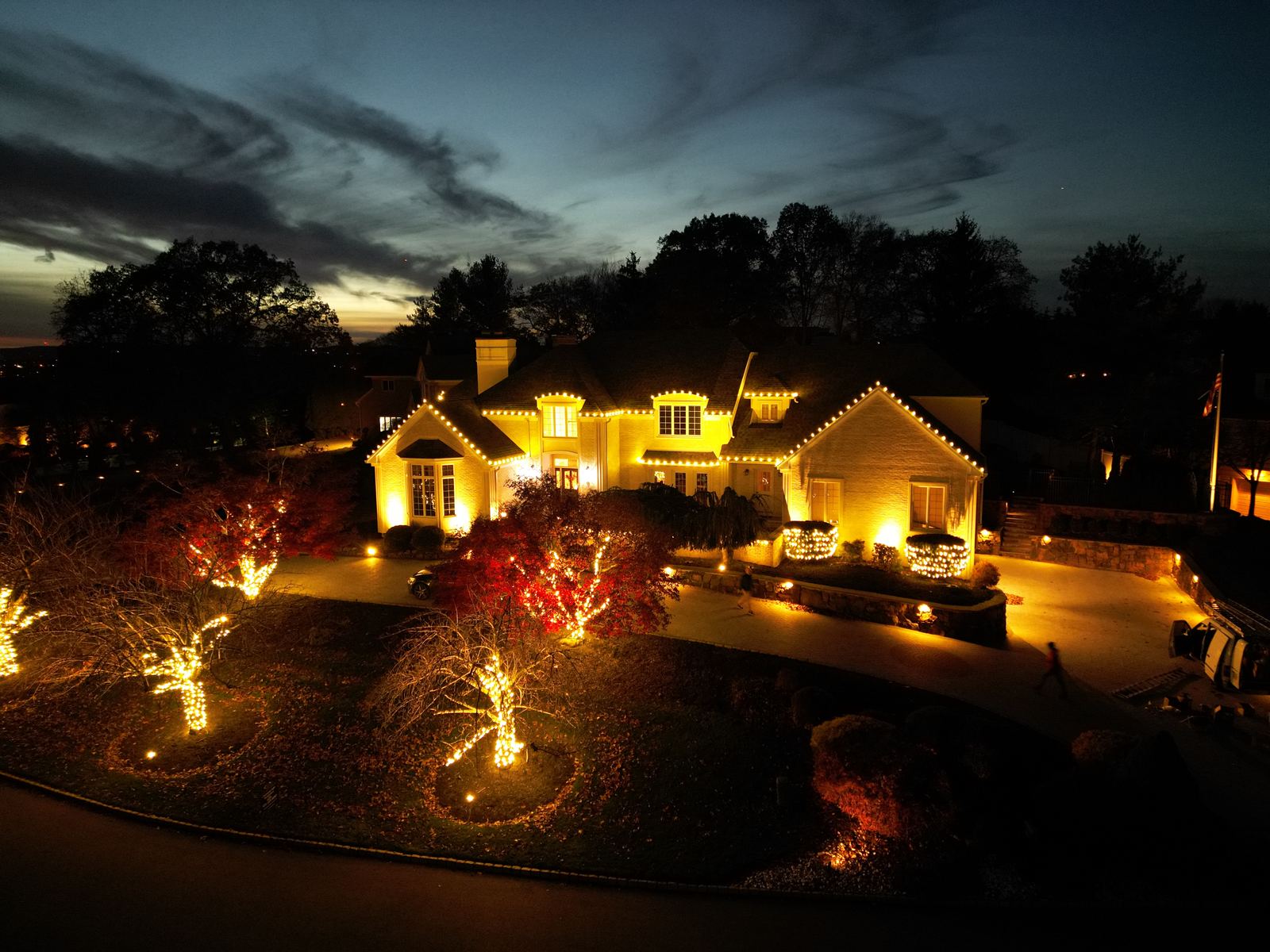 Christmas light installation, North Jersey
